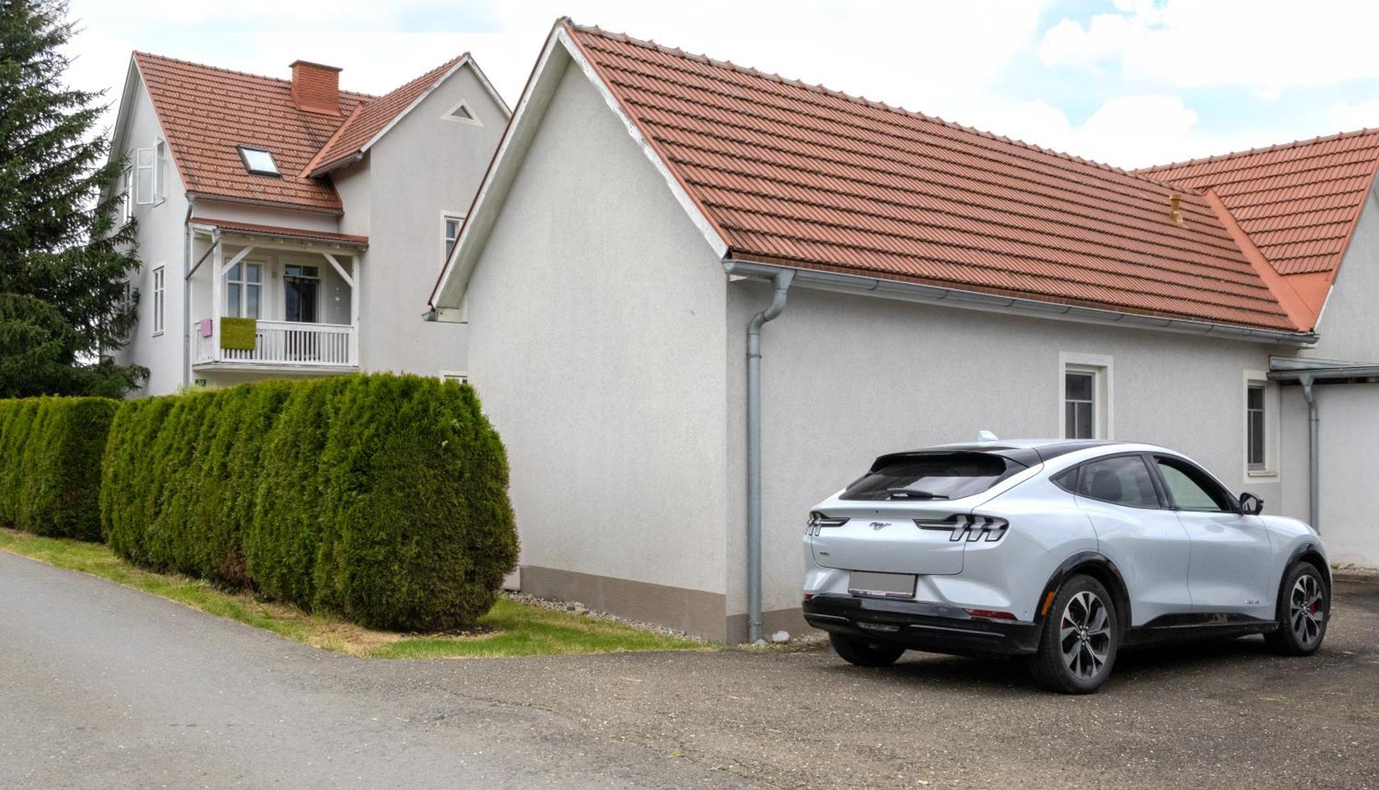 Flat Bull Appartement Mit Garten Sankt Lorenzen bei Knittelfeld Eksteriør bilde